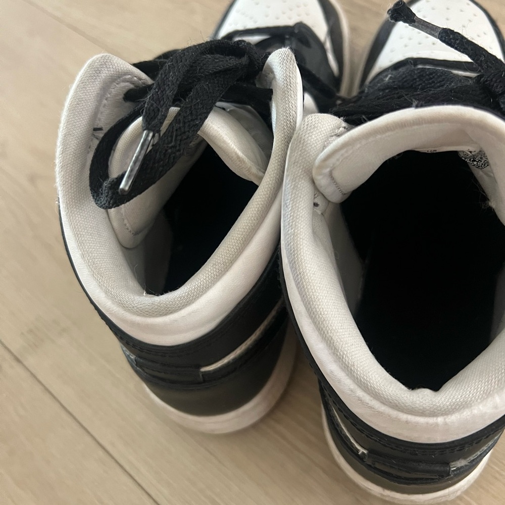 Air Jordan 1 mid - Picture 4 of 8